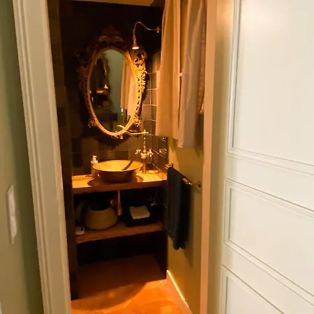 Modern Belle Epoque & Luxury Duplex דירה *