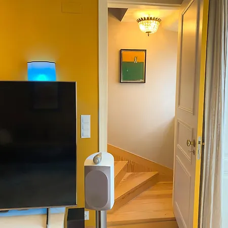 Modern Belle Epoque & Luxury Duplex * Lisbona