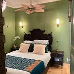 Modern Belle Epoque & Luxury Duplex *
