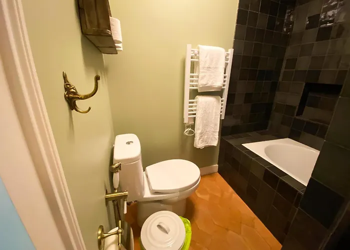 Modern Belle Epoque & Luxury Duplex شقة *